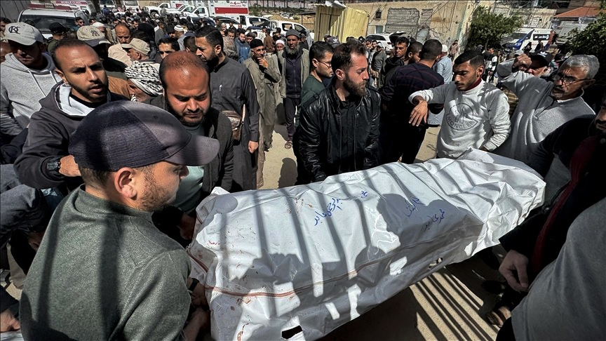 জানাজার সময় গাজায় ইসরাইলি হামলা, নিহত অন্তত ১৪ ফিলিস্তিনি