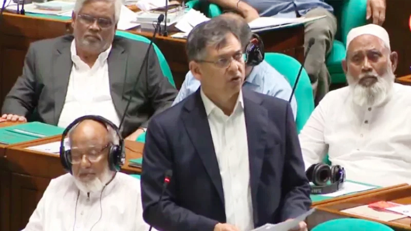 জুলাই গণহত্যার বিচার হবেই, প্রয়োজনে বাড়বে ট্রাইব্যুনালের সংখ্যা: স্বরাষ্ট্রমন্ত্রী