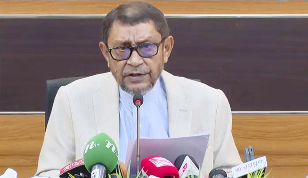 দেশে আরও এক লাখ স্বাস্থ্যকর্মী নিয়োগের ঘোষণা স্বাস্থ্যমন্ত্রীর