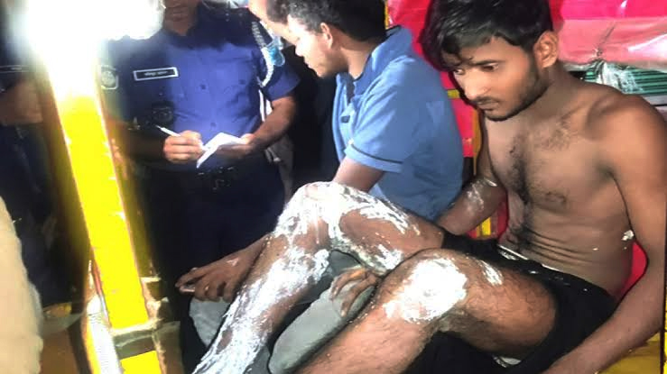 নারায়ণগঞ্জে বয়লার বিস্ফোরণে দুই শ্রমিক দগ্ধ