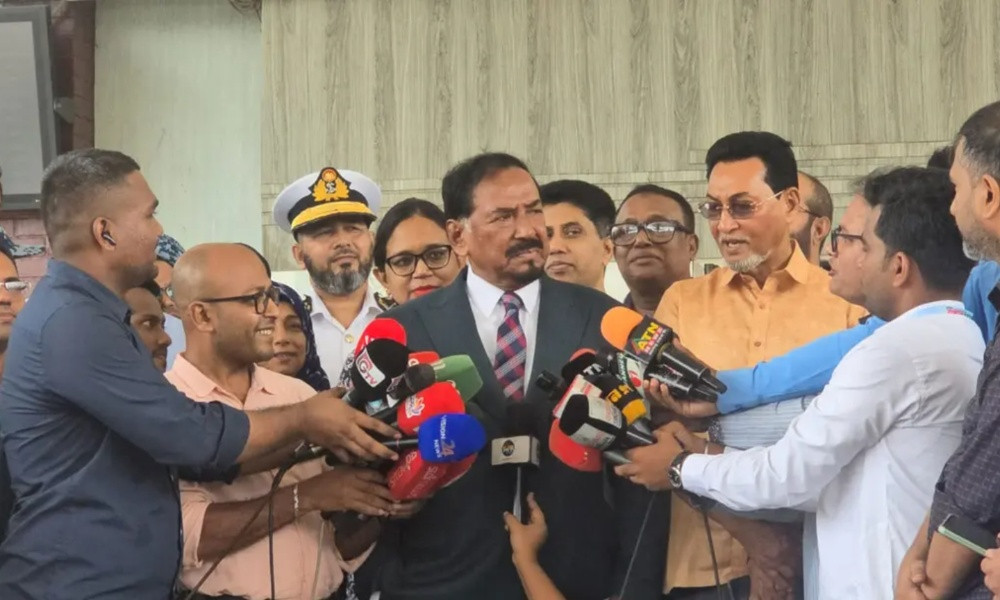 দেশের বাইরে ছিলাম, কিছুই জানি না: স্পিকার