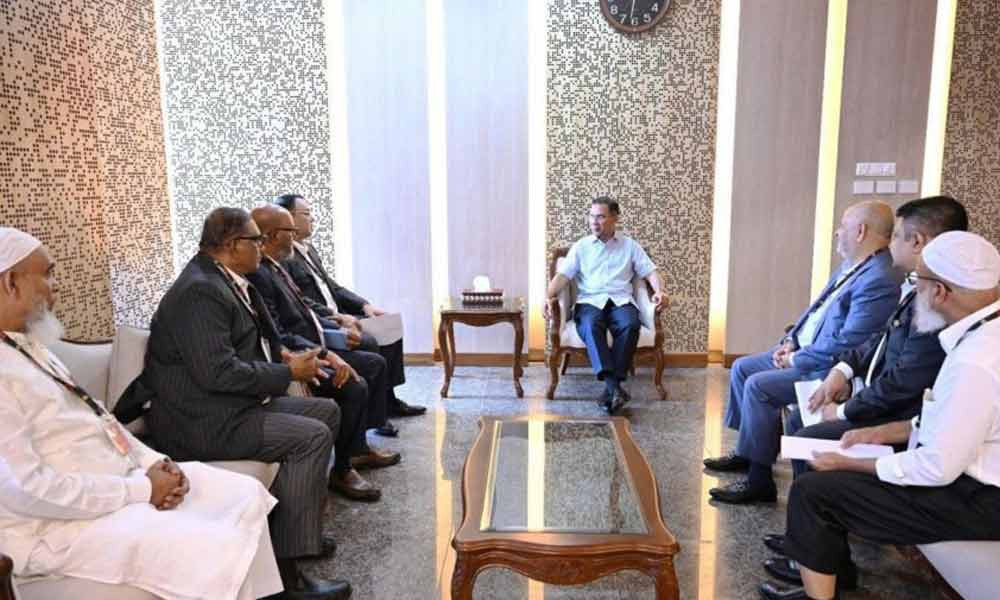 বস্ত্র খাতের উন্নয়নে সব ধরনের সহযোগিতার আশ্বাস প্রধানমন্ত্রীর