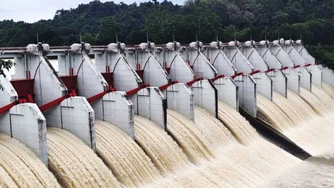 কাপ্তাই হ্রদে পানির চাপ বাড়ছেই, খুলে দেওয়া হলো বাঁধের ১৬ গেট