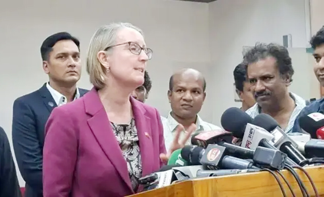 সরকারের সঙ্গে ঘনিষ্ঠভাবে কাজ করতে চায় যুক্তরাজ্য: সারাহ কুক