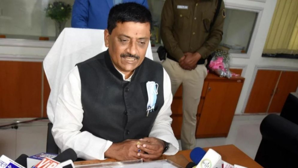 বাংলাদেশের সঙ্গে ফারাক্কা চুক্তি নবায়ন না করার দাবি ভারতীয় এমপির