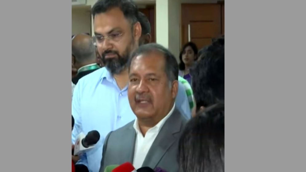 আ.লীগের ওপর থেকে নিষেধাজ্ঞা তুলে নেওয়ার বিষয়টি গুজব: তথ্যমন্ত্রী