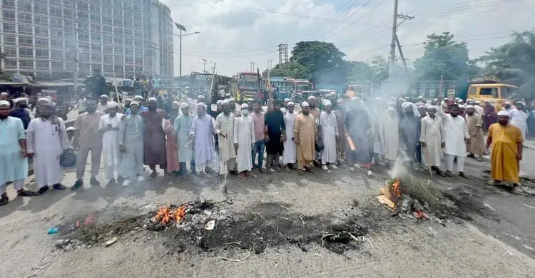 ইসলামী যুব আন্দোলনের নেতাকে হত্যা, ঢাকা-চট্টগ্রাম মহাসড়ক অবরোধ