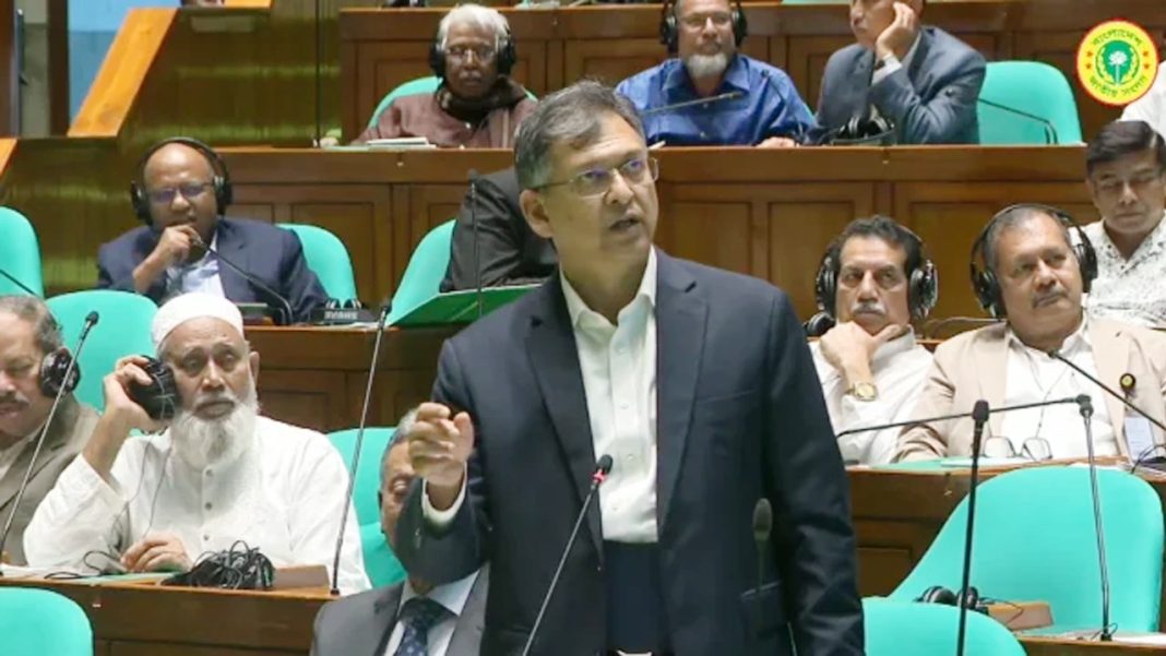 ‘আমরা ওই জায়গায় নেই, নো পাওয়ার, নো মানি’: স্বরাষ্ট্রমন্ত্রী