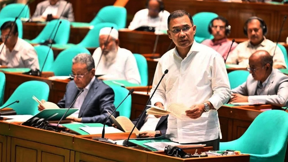 পাঁচ বছরের মধ্যে ডিজেল পাম্পের বদলে সৌরবিদ্যুৎ: প্রধানমন্ত্রী