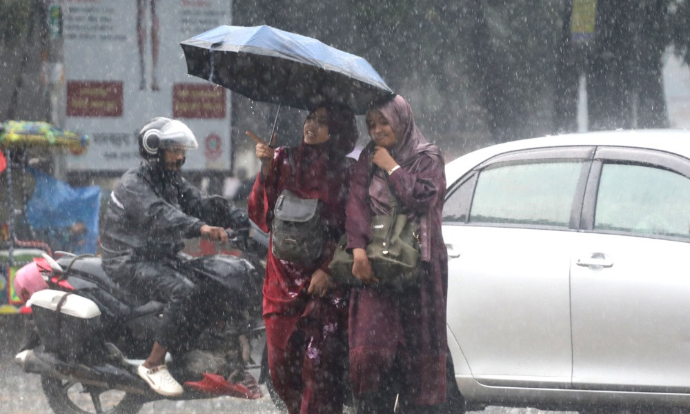 দেশের সব বিভাগে বৃষ্টির আভাস