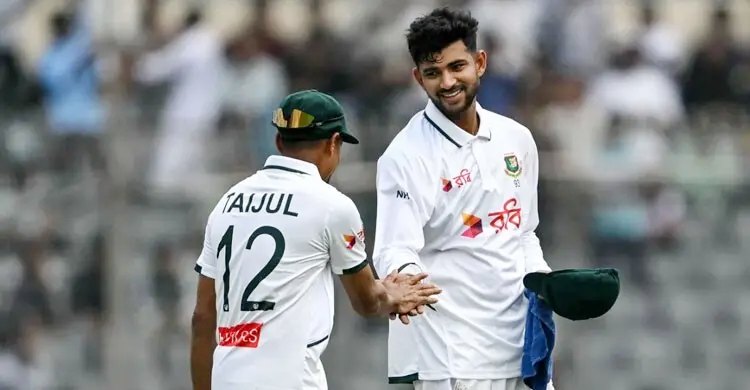 নাঈমের প্রথম টেস্ট ফিফটিতেও বড় লিড পেল না বাংলাদেশ, ওয়েস্ট ইন্ডিজের লক্ষ্য ১৭০