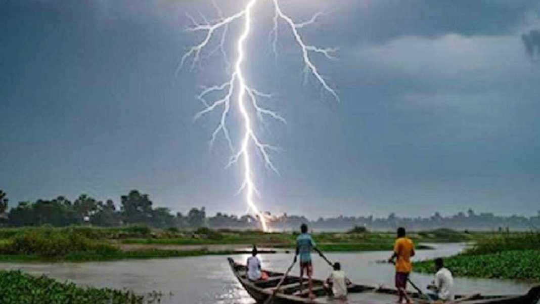 বিশ্বে অন্যতম বজ্রপাতপ্রবণ অঞ্চল নেত্রকোণা, ৭ বছরে প্রাণ গেছে ৭৯ জনের