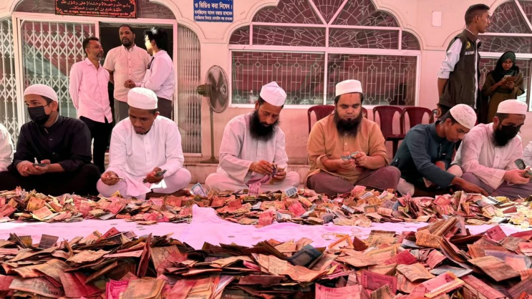 শাহজালাল মাজারের দানবাক্সে ৮৮ লাখ টাকা, স্বর্ণ-রুপা