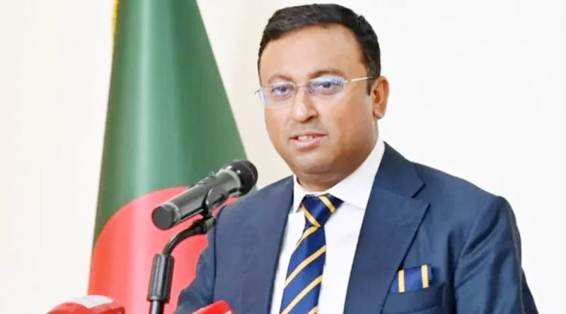 দিল্লি সফরের পথে প্রধান বাধা শেখ হাসিনার কর্মকাণ্ড: হুমায়ুন কবির