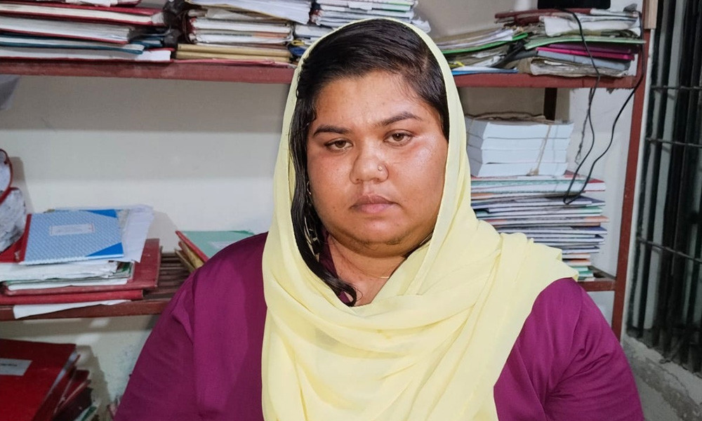 সন্ত্রাসবিরোধী মামলায় সাটুরিয়ায় যুব মহিলা লীগ কর্মী পিংকি গ্রেপ্তার
